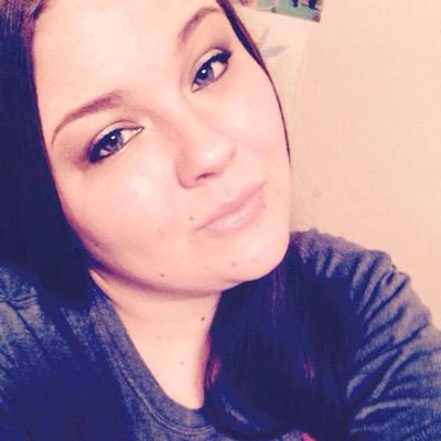 Mother, Wife, Gamer, Loves family, makeup, laughing at stupid stuff. Works at Little Caesars. and some other stuff, but i won't bore you with this bio.