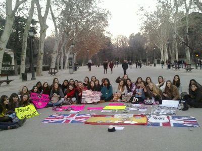 23_VicStyles_94's profile picture. •13•

1D☜

{5SOS} 

Luke is my penguin ✋

Harry is my bae ✋

❤Macarronas Madrid❤

❌We are the kings and the queens of the new broken scene❌