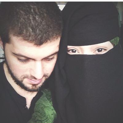LYEKMH's profile picture. Crooked, not spineless.