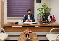 İdareci; Hakim-ül Millet değil,Hadim-ül Millettir.
İdareci; Halka hükmeden değil, Hizmet edendir.