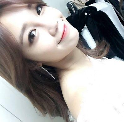 jung eunji 93l #APINKFAMSQ #AEPSQ #FΔVOR #CROTEAM
