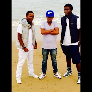 #Andile_iBrazo• Crazy believer • Deep house head • ♥Oka Wendy♡ • 325 Freak • Paragon of art • Lascivious beast