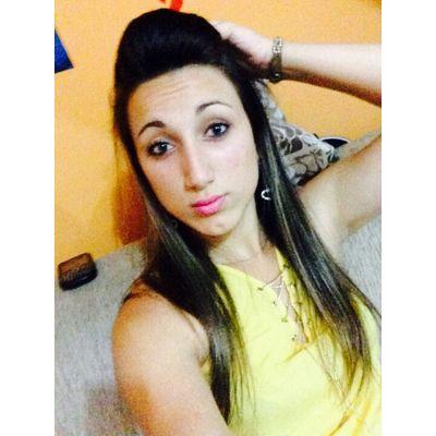 É preciso amar as pessoas como se não houvesse amanhã
Porque se você parar pra pensar
Na verdade não há. ♪♫      https://t.co/O2tZByRVV5