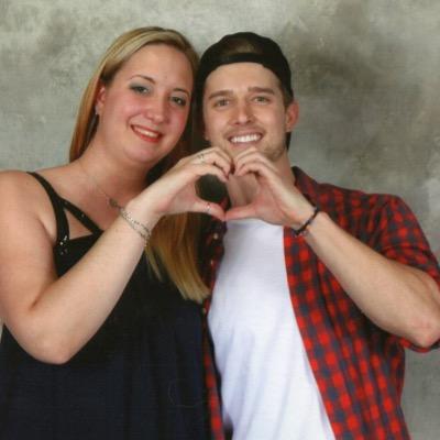 Votre unique source francophone sur Drew Van Acker @_Drew_Van_Acker followed me since july 29th 2013 ♥♥♥ dream come true... meet Drew the 24 and 25 january 2015