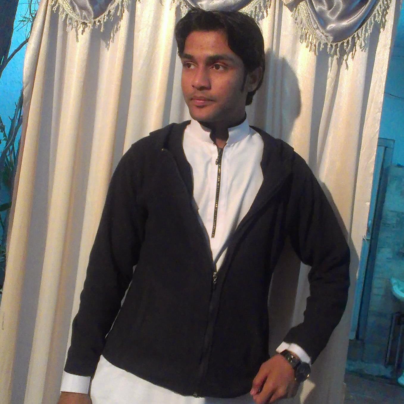 ITaimurQureshi's profile picture. 