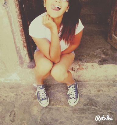Soy Brenda, soy de Peru/Lima, tengo 15 años, Siganme y los sigo :) INSTAGRAM: @Brenda.Mires  MEOWCHAT: @BrendaMires  FACEBOOK: Brenda Mires
