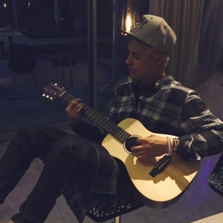 Justin followed me please )