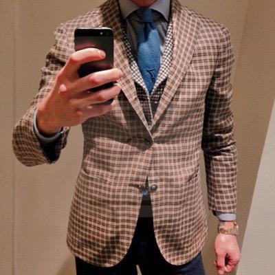 takjhisa_y's profile picture. Takahisa(23)19歳の時にビジネスを学びにアメリカへ。2年間アメリカでビジネスを学び帰国し今は独学でスキームを開発し自由な時間とお金で人生楽しんでます^_^フォローお願いします！アフィリエイト/ファンド/アメリカ/etc...