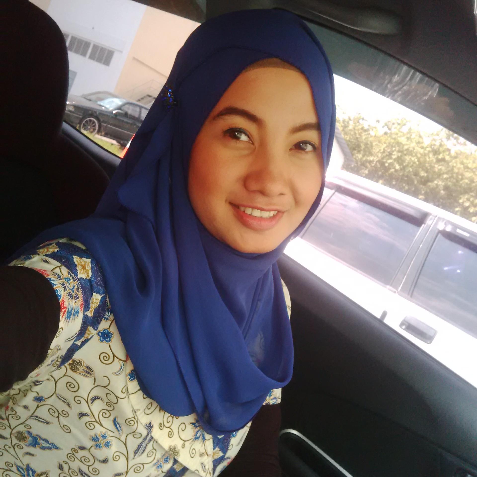 I'am khoirunnisa and my name is adinda