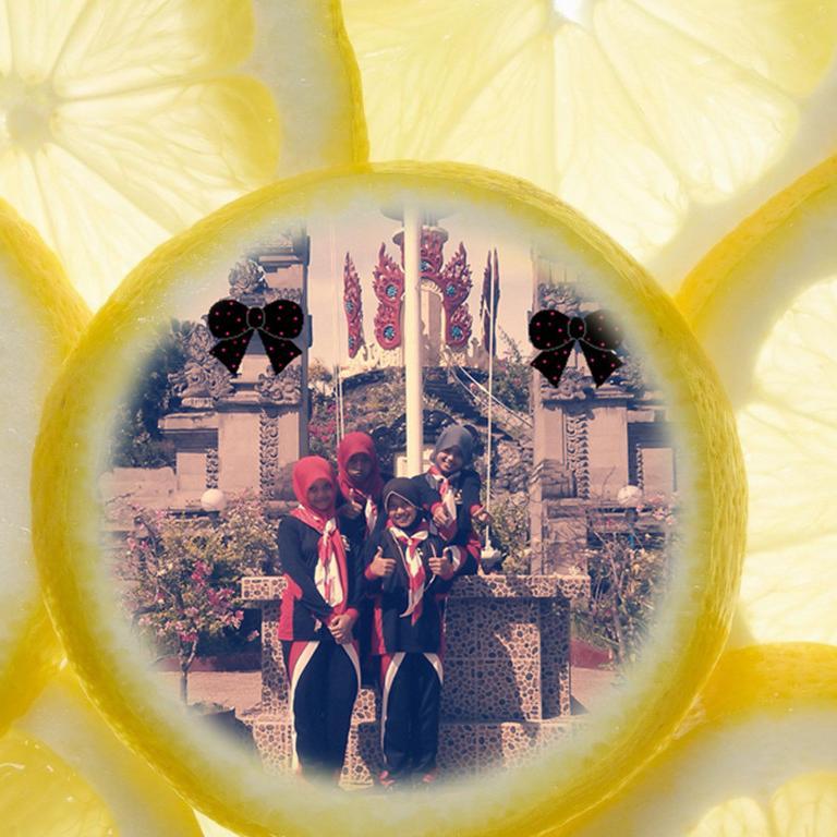 sitfat123456789's profile picture. 