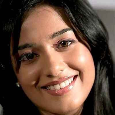 Amrita Rao is an Indian actress and model. Amrita made her acting debut with Ab Ke Baras. She was than noticed in romance Ishq Vishk which was followed by comme