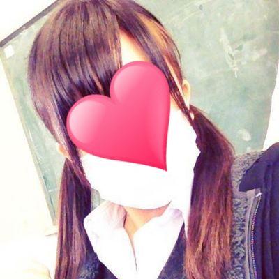 北海道  どっかの学生19歳 りぷよりもDMのが返信高いかも♥ 楽しいこと大好きー！  気持ちいいことないかなぁ