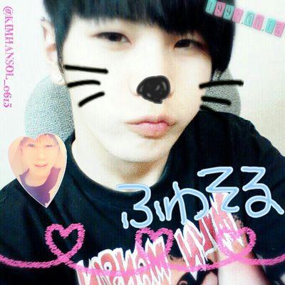 おれは いつでも みんなのとなり みんなをみまもってます 。 ありがとう 。 ひまなとき あかうんと けしちゃいます 。