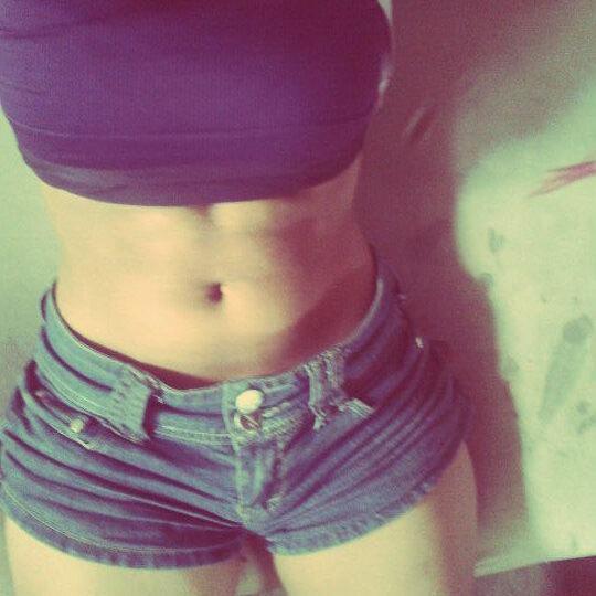 Amor de mi vida, necesitó sexo ¿donde éstas?.........................(̅_̅_̅(̅_̅_̅_̅_̅_̅_̅_̅̅()ڪے 
Es inútil tratar de ser decente en un mundo tan indecente.