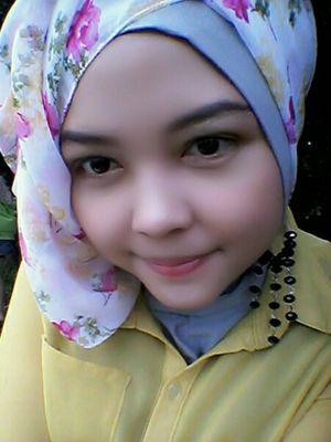 A young midwife ♡♥♡ || Follow IG : NISSA_RJ