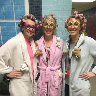2nd grade teacher in SC. I love technology, shopping, reading, and spending time with my family!