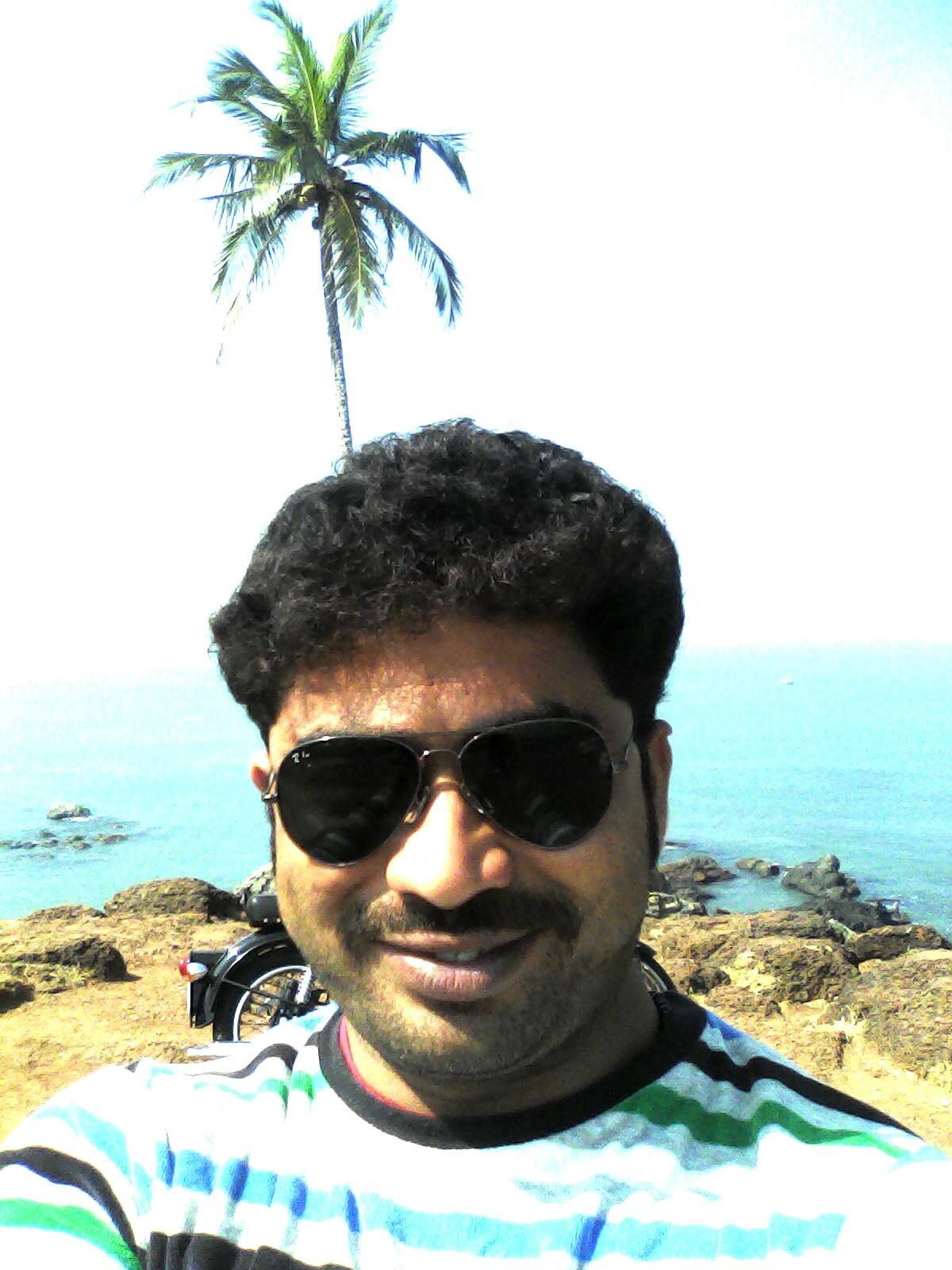 anil11000's profile picture. social worker