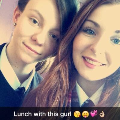 I'm Hattie! 15! Met @ElyarFox on April 16th 2014