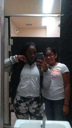 qveen_zia's profile picture. 