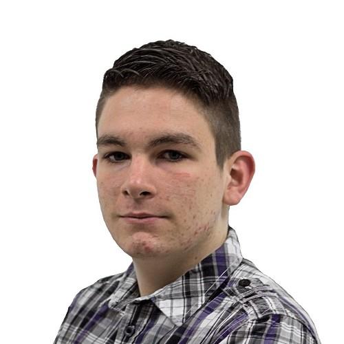 Yannic 15 Jahre Hobbys: Fußball,Angel,Freunde treffen,Musik hören