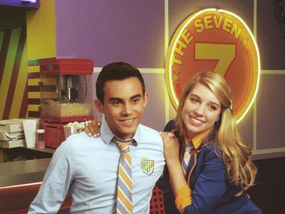Paris Smith is amazing-goal paris smith to follow @parisstweets
louis tomeo followed