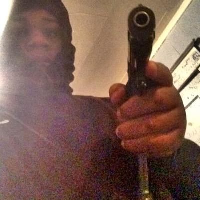 Quee  Queeway or gunplay , Imma Cedblock nigga  Fuck yo block DieDub 
T'UP like QueeMoe