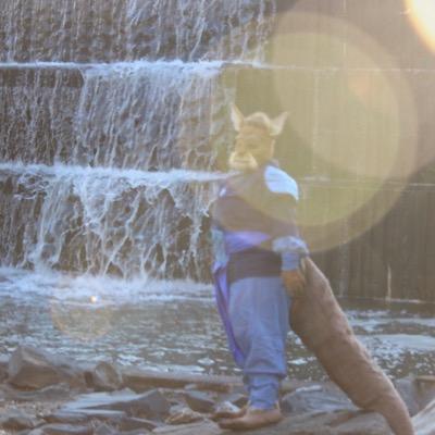 Making Custom Cosplay Commissions https://t.co/iS2nOnAmlG