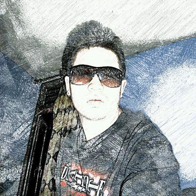 Gamer, otaku, biker, diseñador y animador en 3d. Siempre todo buen trip.