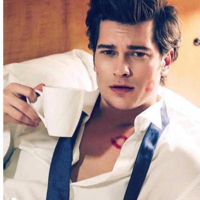 UnitedForCU's profile picture. Welcome to the bilingual (english & bosnian)  account of the Fan Club dedicated to the actor Çağatay Ulusoy: @cagatayulusoyy