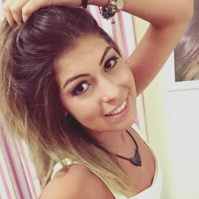 •Brazilian, 17 •Futura educadora física •insta: @fernandeslara_ @thinkpinks2