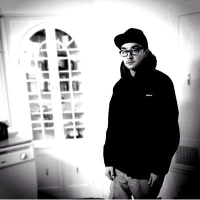 nicXoutlet's profile picture. Valiant Family - Straight Edge - Outlet