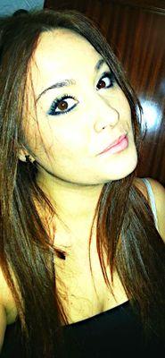 La vida es eso que pasa mientras planeamos que hacer. Una mirada se cruzó en mi camino para robarme el aliento de por vida.