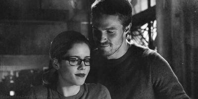 My name is Oliver Queen. For five years, I was stranded on an island. With only one goal; survive. //Single Olicity 18+\\
