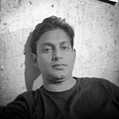 हम जीएगें और मारेगें ऐ वतन तेरे लिए ।                                          दिल दिया है जां भी देंगें ऐ वतन तेरे लिए ।।