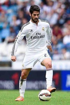 Madridista desde la cuna. fan de @isco_alarcon y de todo el @realmadrid