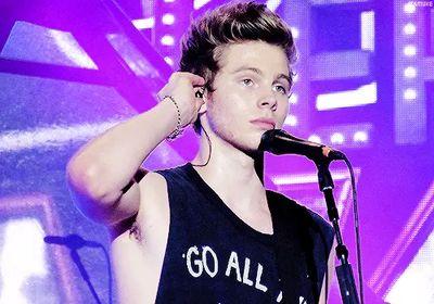 Hi !! i gave you follow. Please help me! RT my last tweet and leave comment Luke Follow Marta !! Please Help me !!