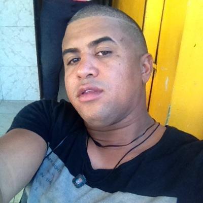 Vampiryn1312's profile picture. 