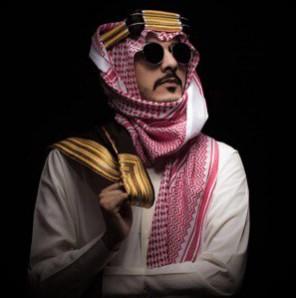 بنتٍ واناطح فارس القوم طِيبه.