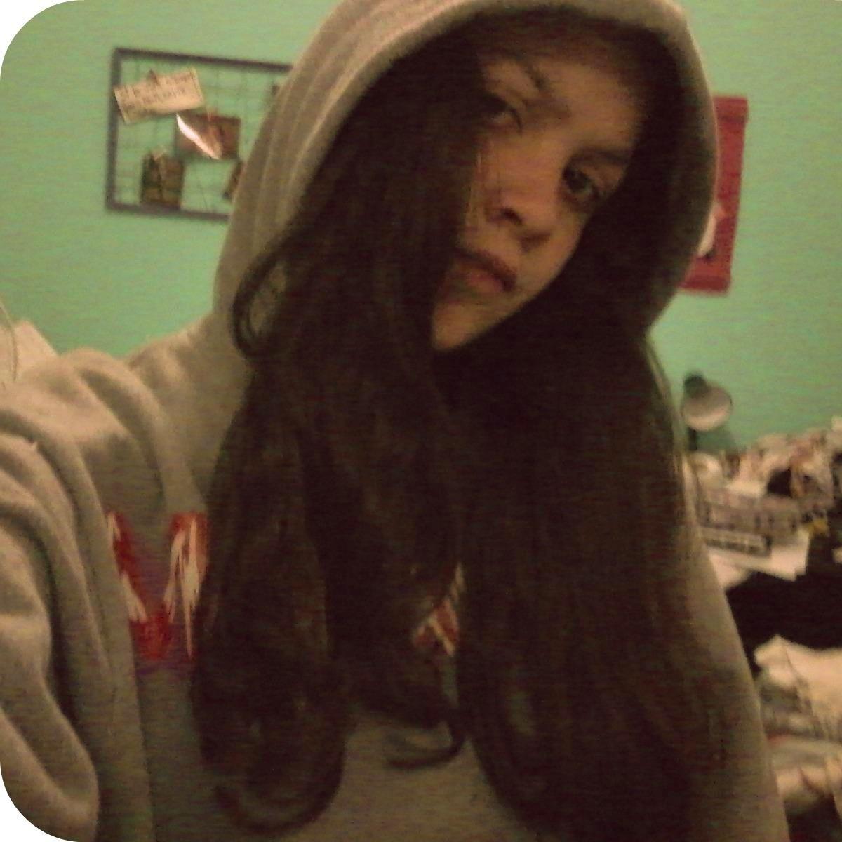 maartumz_'s profile picture. sobra lo que no existe más.