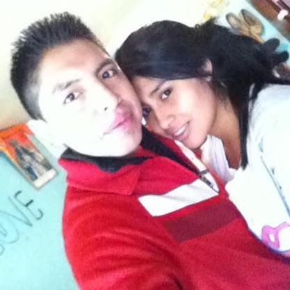 Soy de esas personas que no necesita tanto para ser feliz !! ... Pero lo indispensable es amor!!!!