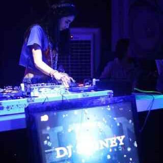 rahmahabsy's profile picture. Disc jockey, CP : 082350707911 •
West borneo
Indonesia
Email : Rahmahabsy118@gmail.com