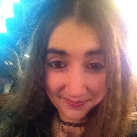 19. Old fashioned,loving, French/Irish jew. Awkward. A soldier girl. You Me At Six, All Time Low and Florida Georgia Line are to die for
http://t.co/UXQJLITS6K