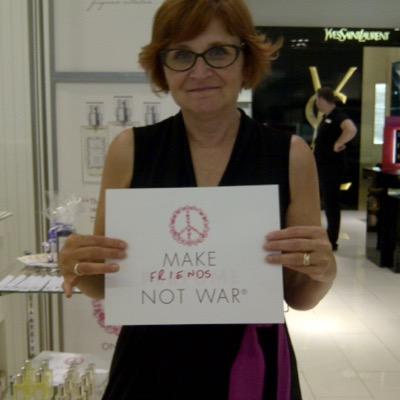 LisaFraser's profile picture. Wife, Mother, Nana, Retired Teacher