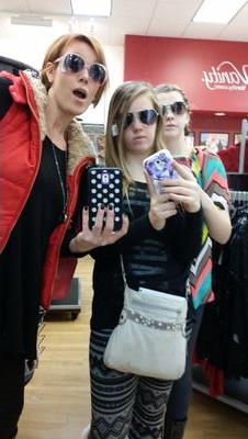 blessdmama's profile picture. Lover of the Lord Jesus, wife & mama to my Posse of Kiddos!!