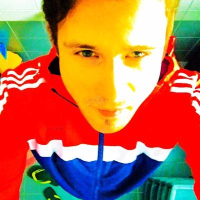 nunito_ch's profile picture. ...tweet...tweet...tweet... about my favorite topics - Corporate Social Media / Week-End au Bord de l'eau Open Air (Sierre) / Global news / Technology