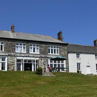 JanePaleoyoga's profile picture. A range of paleo yoga retreats, focusing on nourishing the body,mind and soul within Grade II Costislost House, North Cornwall