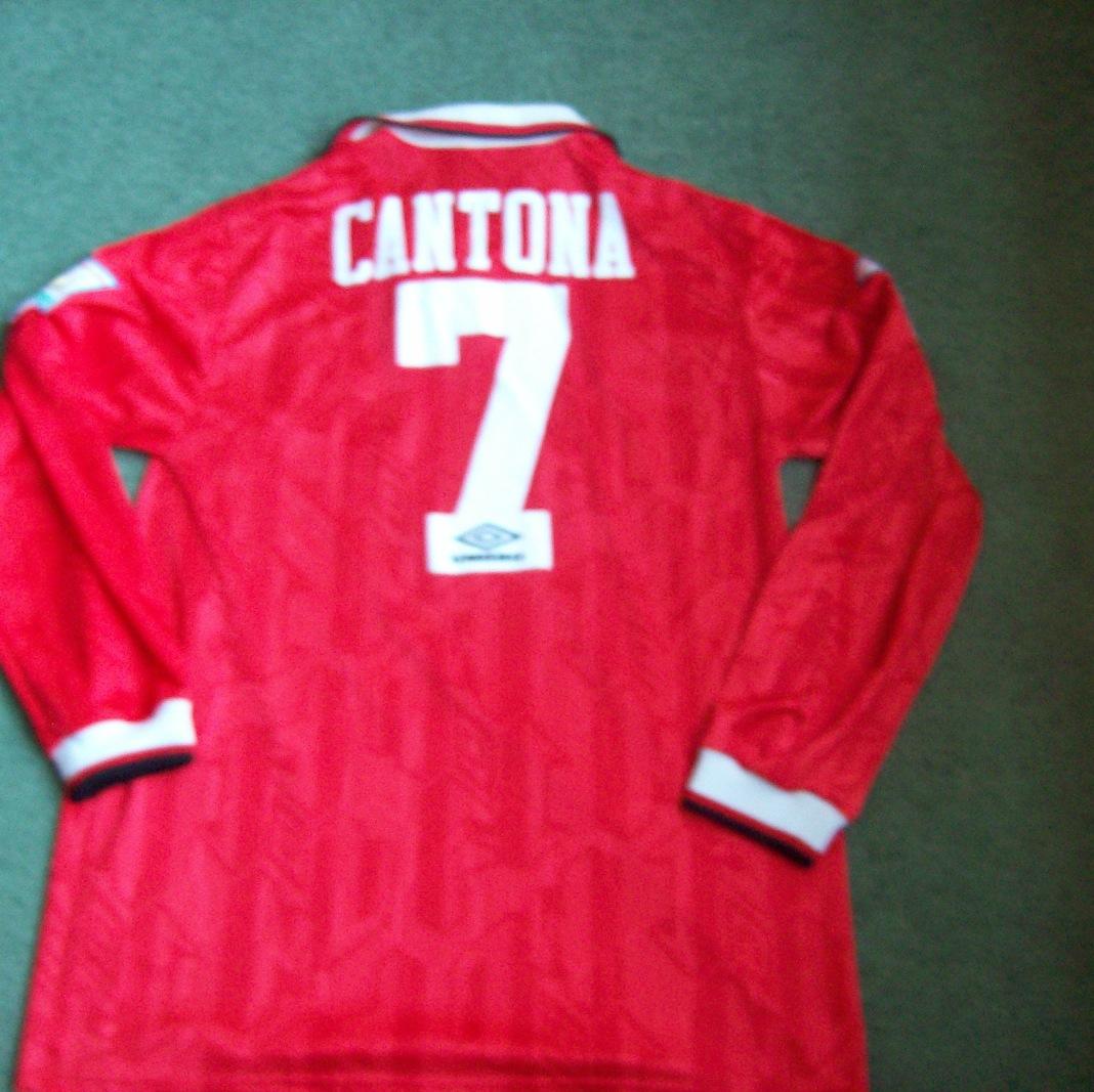 Classic Manchester United Shirts, Bringing you the greatest shirts on the planet https://t.co/4hofQiNVws