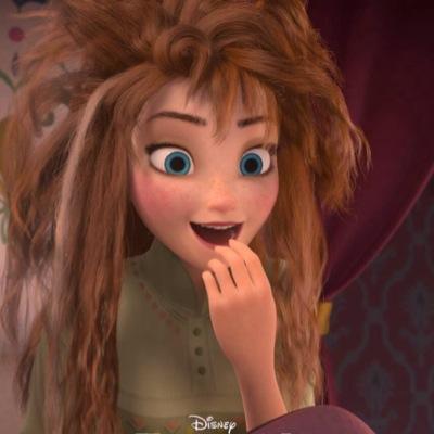 Ciaoooooo!!! Sono Anna, la principessa di Arandelle!!! ❤️:)