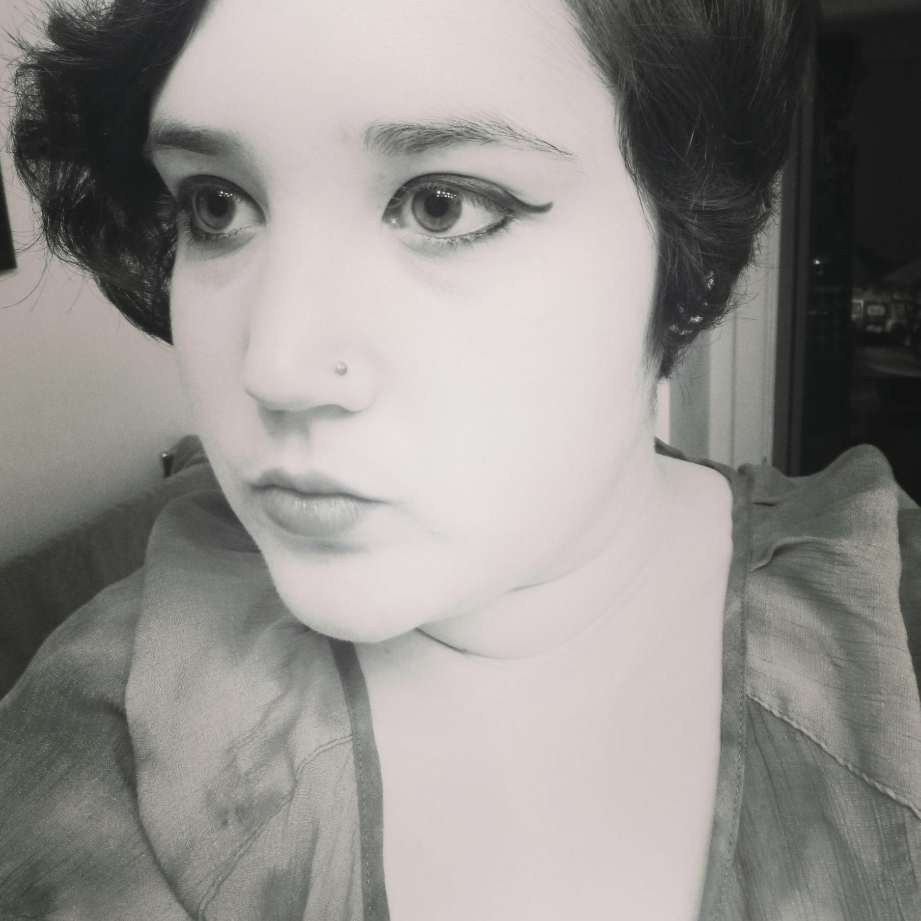 26 | artist | musician | dreamer | yoga, swimming, tai chi, writing, photo & belly dance enthusiast | idealist (yet cynical at times)