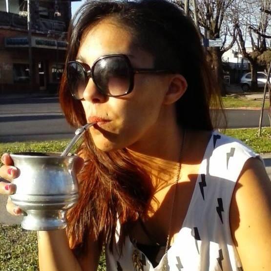 JEZABELMUZZILLO's profile picture. El amor es la fuerza más humilde, pero la más poderosa de que dispone el ser humano.